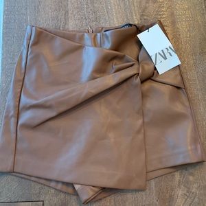 NWT zara leather skort